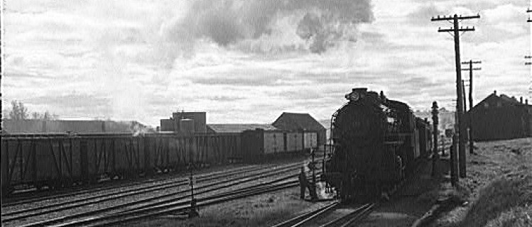 1940 Train-Truck Collision